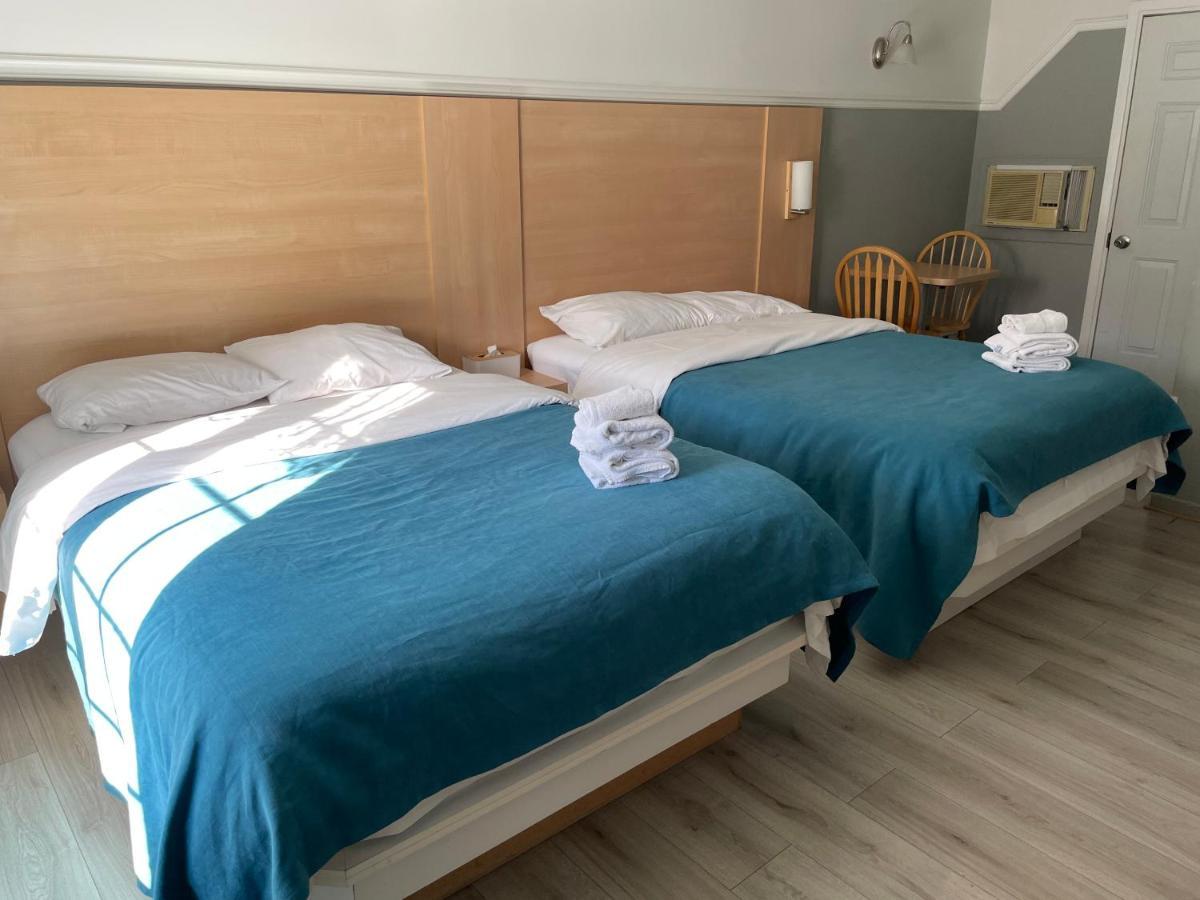 Motel Au P'Tit Sapin Mirabel Zewnętrze zdjęcie
